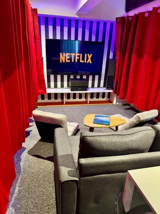 Experience Cinema Immersif Dans Appartement Renove Pres De Montmartre 巴黎 外观 照片